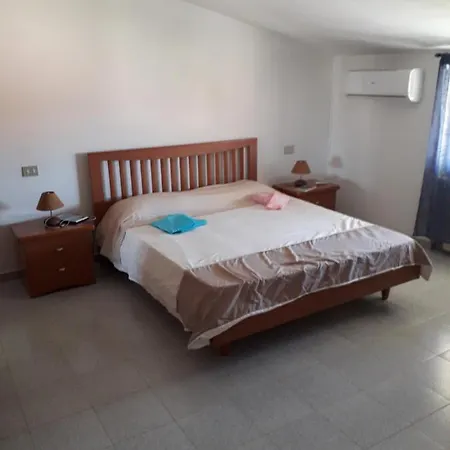 Apartment Spacious Attic Olmedo