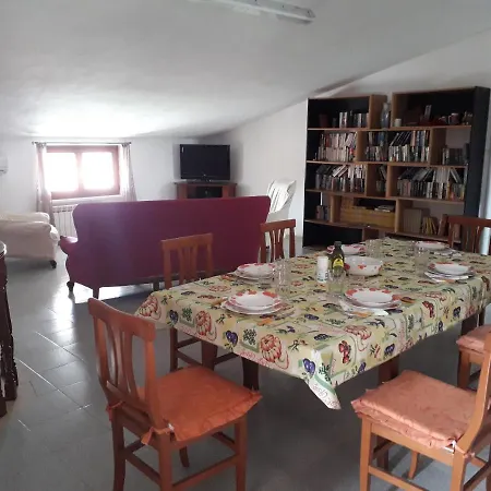 Spacious Attic Olmedo